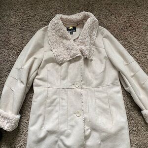 Dennis Basso White Teddy Jacket with Faux Fur Collar